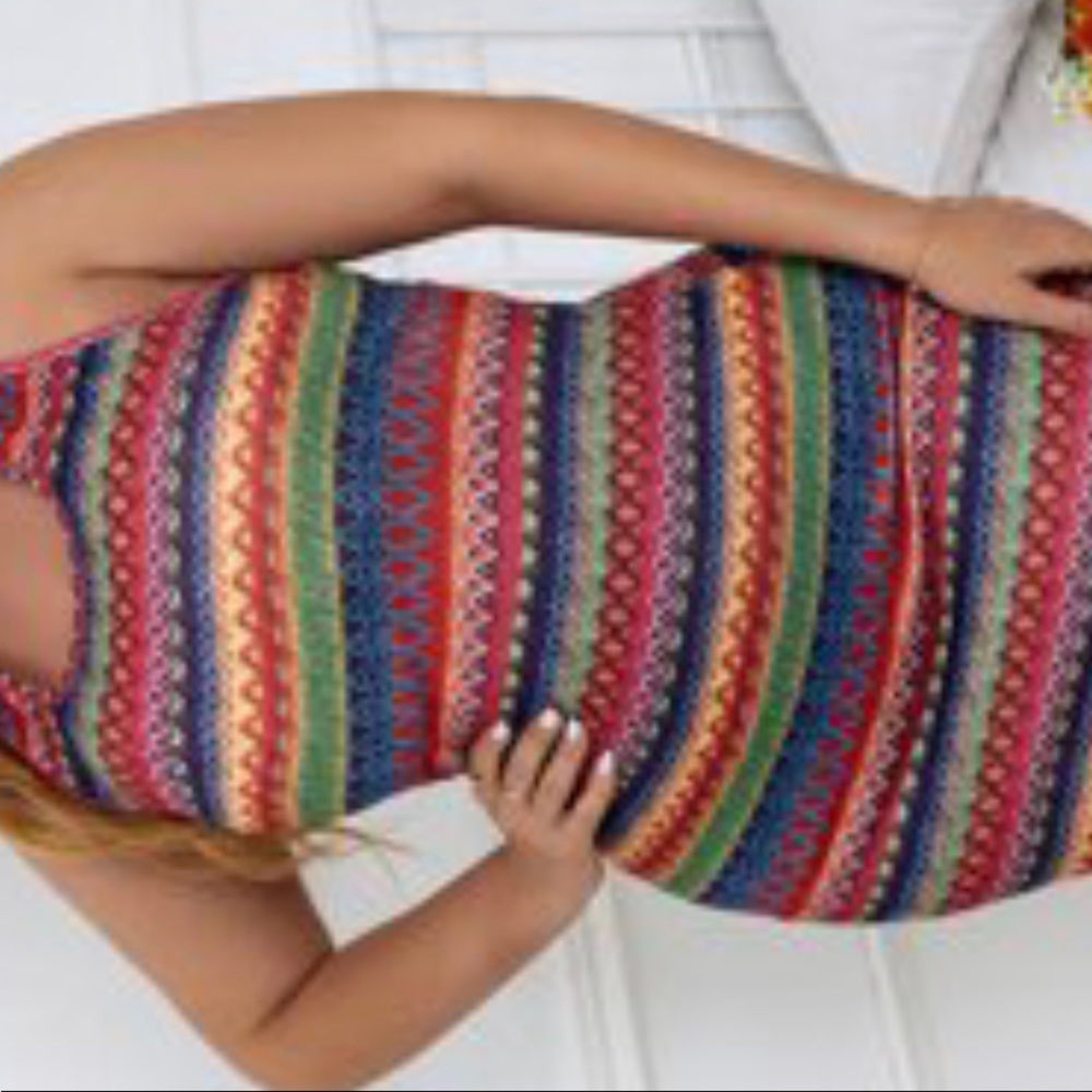 Dress - Picture 2 of 4